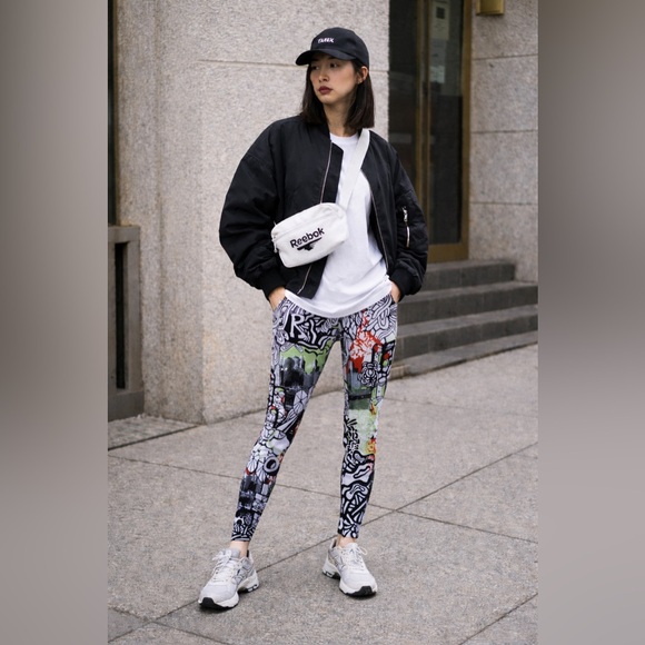 Reebok Pants - REEBOK - Graphic Print Sport Leggings